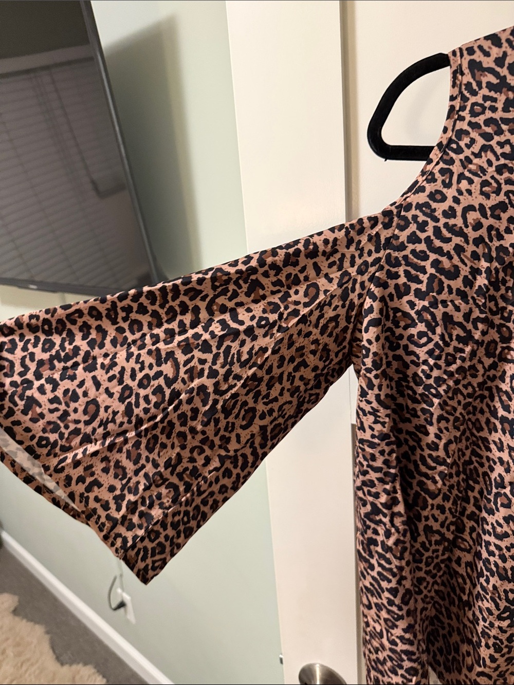 Leopard Print Cold-Shoulder Women's Top - Brown/Black - Picture 3 of 5
